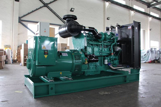 平阴320kw康明斯柴油发电车出租组图片 平阴320kw康明斯柴油发电车出租组图片